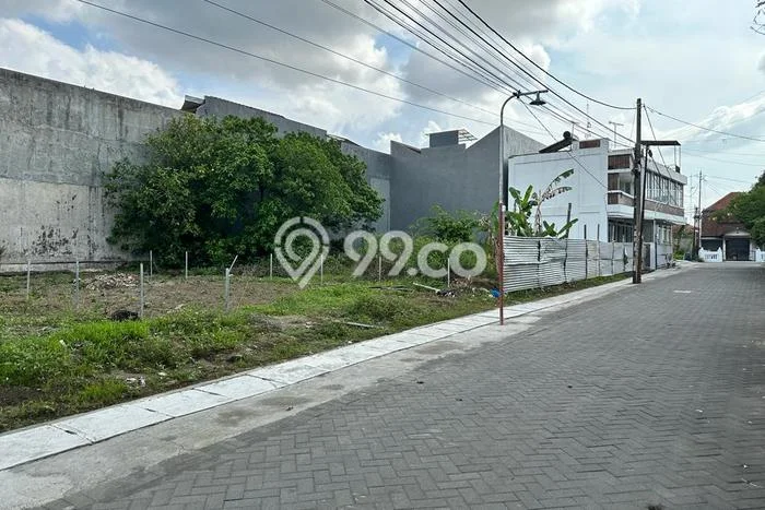 Tanah Kosong Dijual di Sleman dengan Area 170m2 Tanah Kosong Dijual di Sleman dengan Area 170m2