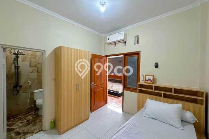 Unit Kost Dijual di Sleman dengan 12 Kamar Area Ramai Unit Kost Dijual di Sleman dengan 12 Kamar Area Ramai