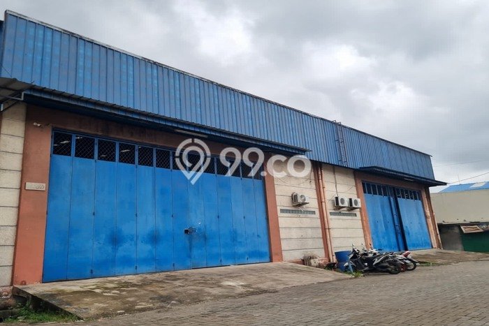 Area Ramai! Gudang Dijual di Cibodas untuk Bisnis Luas Bangunan 1000m2 Area Ramai! Gudang Dijual di Cibodas untuk Bisnis Luas Bangunan 1000m2