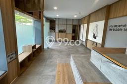 Disewakan Komersial di Kawasan Ramai Alam Sutera Luas 60m2 Disewakan Komersial di Kawasan Ramai Alam Sutera Luas 60m2
