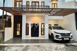 Hunian Cantik Modern Lb 110m2 di Jagakarsa, Jakarta Selatan Hunian Cantik Modern Lb 110m2 di Jagakarsa, Jakarta Selatan