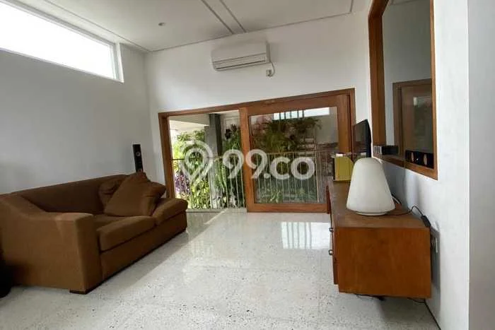 Rumah Eksklusif Dijual LT 165m2 di Pulo Gadung, Jakarta Timur Rumah Eksklusif Dijual LT 165m2 di Pulo Gadung, Jakarta Timur