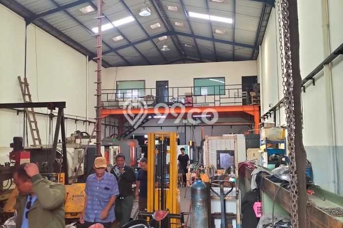 Dijual! Gudang di Marunda Jakarta Utara LT 350m2 / LB 270m2 Kawasan Bisnis Dijual! Gudang di Marunda Jakarta Utara LT 350m2 / LB 270m2 Kawasan Bisnis