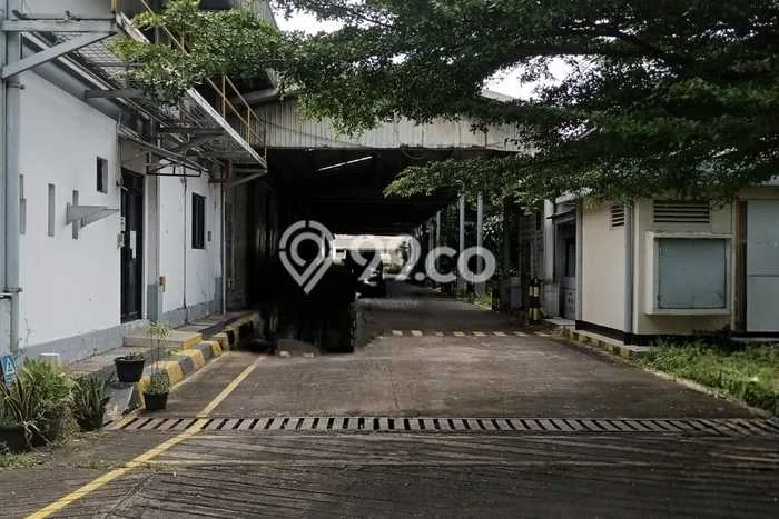 Unit Pabrik Dijual di Gunung Putri Bogor 3200m2 Unit Pabrik Dijual di Gunung Putri Bogor 3200m2