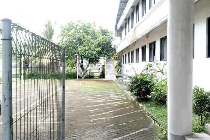 Unit Pabrik Dijual di Gunung Putri Bogor 3200m2 Unit Pabrik Dijual di Gunung Putri Bogor 3200m2