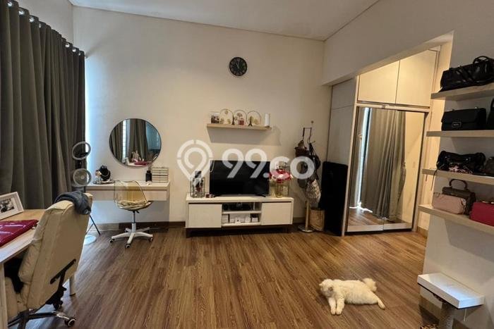 Hunian Eksklusif Dijual LT 200m2 di BSD, Tangerang Selatan Hunian Eksklusif Dijual LT 200m2 di BSD, Tangerang Selatan