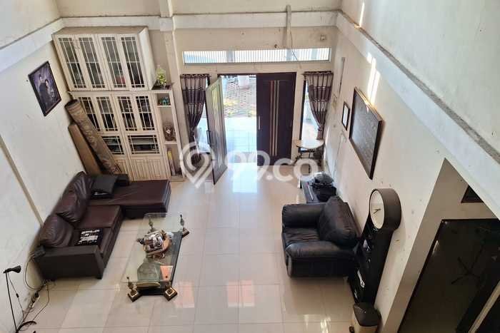 Rumah Eksklusif Dijual LT 232m2 di BSD, Tangerang Selatan Rumah Eksklusif Dijual LT 232m2 di BSD, Tangerang Selatan