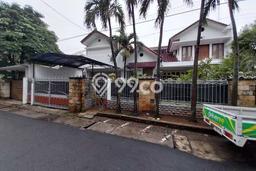 Siap Huni Hunian Elit 5 Kamar di Kebayoran Baru Dekat ke Mana Pun Siap Huni Hunian Elit 5 Kamar di Kebayoran Baru Dekat ke Mana Pun