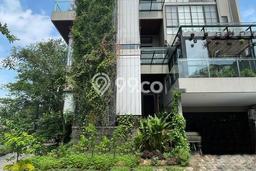 Hunian Mewah Siap Huni LT 300m2 di BSD, Tangerang Selatan Hunian Mewah Siap Huni LT 300m2 di BSD, Tangerang Selatan