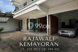 Hunian Mewah Siap Huni LT 440m2 di Kemayoran, Jakarta Pusat Hunian Mewah Siap Huni LT 440m2 di Kemayoran, Jakarta Pusat