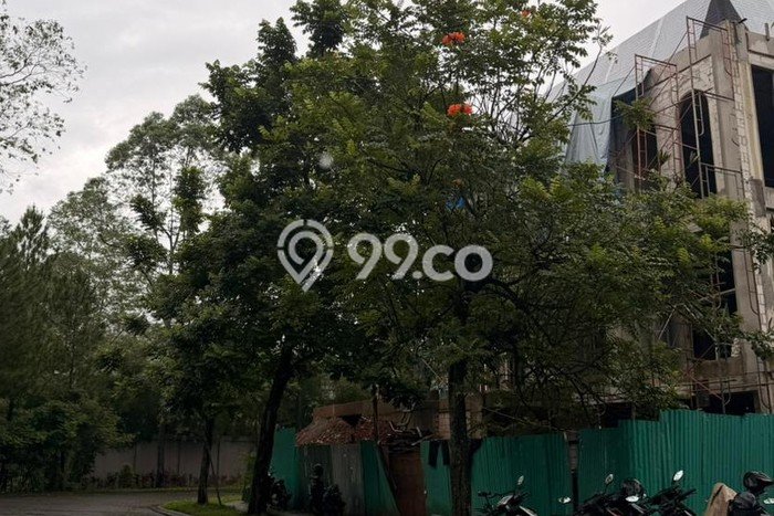 Tanah Dijual Lokasi BSD, Tangerang Selatan Luas 372m2 Legalitas Aman Tanah Dijual Lokasi BSD, Tangerang Selatan Luas 372m2 Legalitas Aman