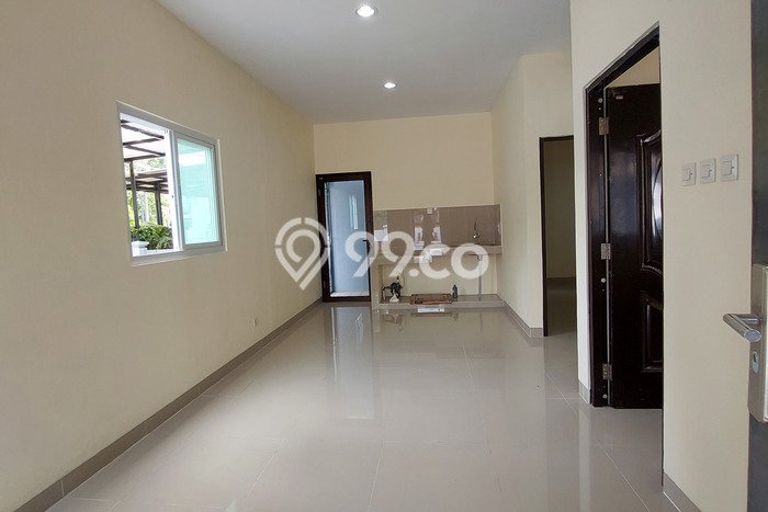 Rumah Luas Asri 2 KT Siap Huni di Gading Serpong Tangerang Rumah Luas Asri 2 KT Siap Huni di Gading Serpong Tangerang