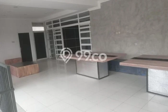 Komersial Bagus LT 236m2 LB 191m2 Dijual di Batununggal Bandung Komersial Bagus LT 236m2 LB 191m2 Dijual di Batununggal Bandung