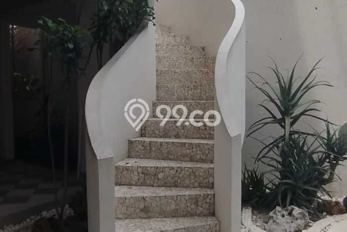 Vila di Coblong, Area 433m2m², Lokasi Strategis Vila di Coblong, Area 433m2m², Lokasi Strategis