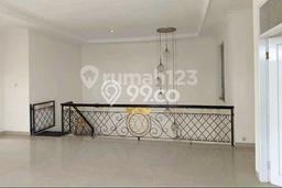 Jarang Ada! Rumah Kontrakan 5 Kamar Bagus Siap Huni Singgasana Jarang Ada! Rumah Kontrakan 5 Kamar Bagus Siap Huni Singgasana