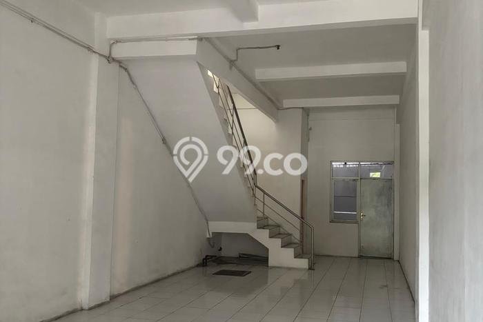 Disewakan Ruko di Pusat Kota Bandung Ramai Strategis Disewakan Ruko di Pusat Kota Bandung Ramai Strategis