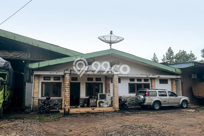 Unit Pabrik Dijual di Sukabumi LT 8821m2 & LB 3128m2 Unit Pabrik Dijual di Sukabumi LT 8821m2 & LB 3128m2