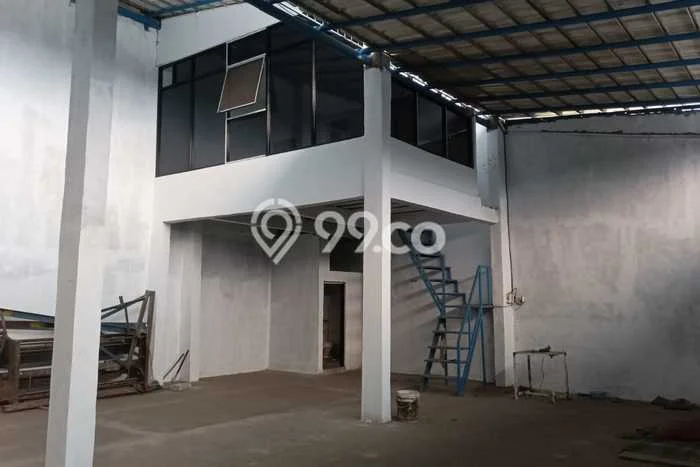 AREA POTENSIAL! Gudang di Cimone, Luas 220m², Area Perniagaan AREA POTENSIAL! Gudang di Cimone, Luas 220m², Area Perniagaan