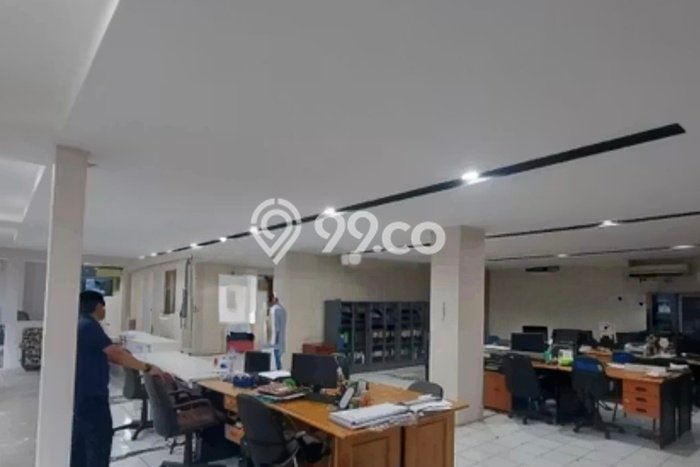 Unit Ruko Dijual di Jakarta Pusat LT 365m2 & LB 1627m2 Unit Ruko Dijual di Jakarta Pusat LT 365m2 & LB 1627m2