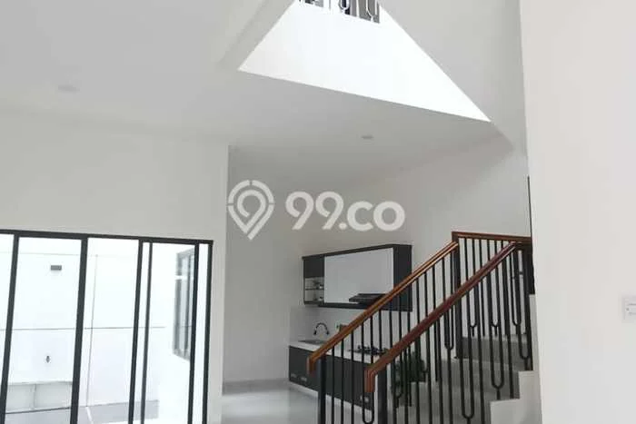 Dijual Rumah Premium dengan Fasilitas Sekitar Komplit di BSD, Tangerang Selatan Dijual Rumah Premium dengan Fasilitas Sekitar Komplit di BSD, Tangerang Selatan
