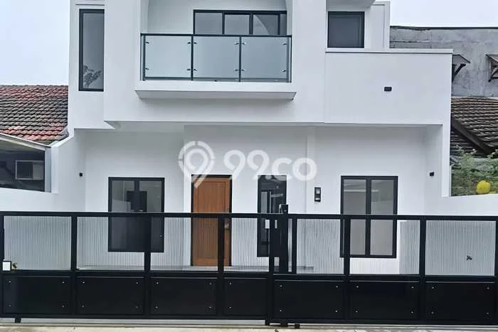 Dijual Rumah Premium dengan Fasilitas Sekitar Komplit di BSD, Tangerang Selatan Dijual Rumah Premium dengan Fasilitas Sekitar Komplit di BSD, Tangerang Selatan