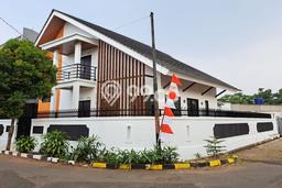 Rumah Sewa Tangerang Selatan LT 300m2 LB 110m2 Kawasan Bintaro Rumah Sewa Tangerang Selatan LT 300m2 LB 110m2 Kawasan Bintaro