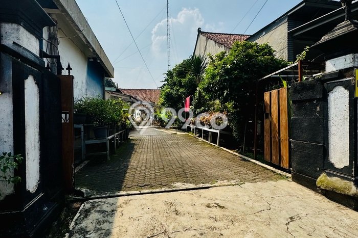 For Sale Rumah 4 Kamar Lokasi Strategis Nyaman dan Strategis di Pamulang For Sale Rumah 4 Kamar Lokasi Strategis Nyaman dan Strategis di Pamulang