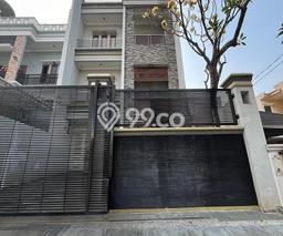 Dijual Rumah Mewah Megah Dengan View Cantik di Sunter, Jakarta Utara Dijual Rumah Mewah Megah Dengan View Cantik di Sunter, Jakarta Utara