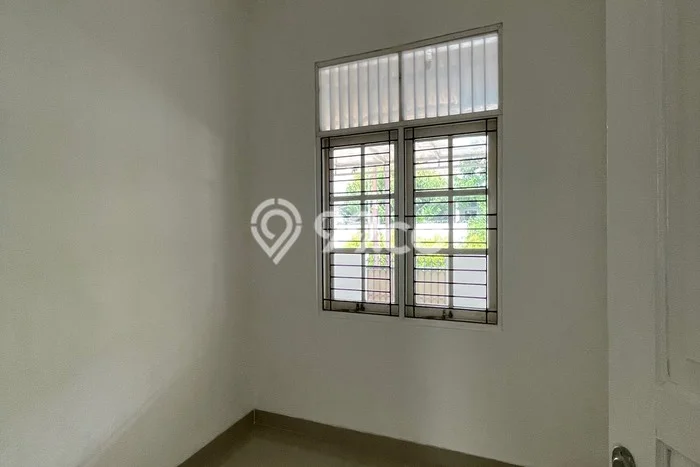 Jarang Ada! Rumah Sewa 3 Kamar Bagus Siap Huni Joglo Jarang Ada! Rumah Sewa 3 Kamar Bagus Siap Huni Joglo