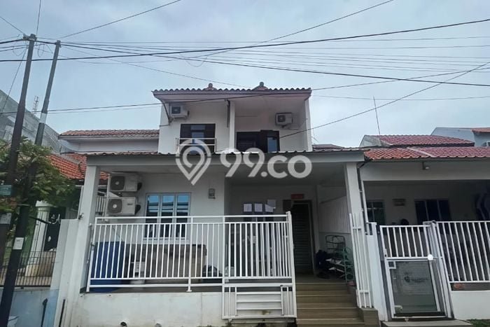 Dijual Hunian Rumah Terawat 6 Kamar di Sei Panas, Batam Dijual Hunian Rumah Terawat 6 Kamar di Sei Panas, Batam
