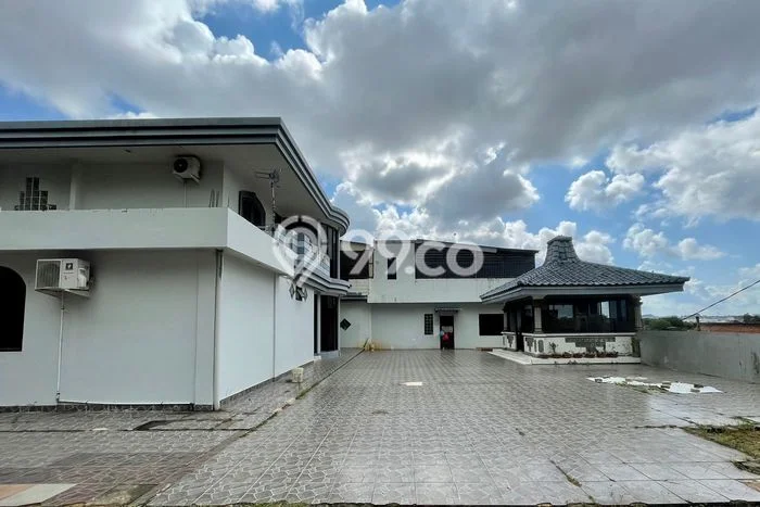 Ready to Use! Luxury House LT 608m2 Desain Elegan di Batam Centre Ready to Use! Luxury House LT 608m2 Desain Elegan di Batam Centre