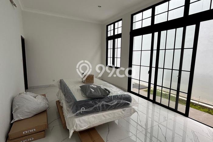Dijual Rumah Mewah Elegan Dengan View Eksklusif di Summarecon Bogor, Bogor Dijual Rumah Mewah Elegan Dengan View Eksklusif di Summarecon Bogor, Bogor