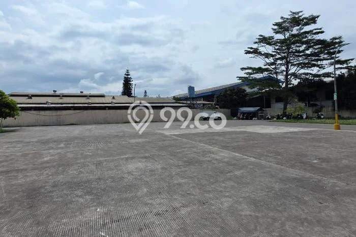 Gudang untuk Disewa di Pusat Cimahi Luas Bangunan 720m2 Gudang untuk Disewa di Pusat Cimahi Luas Bangunan 720m2