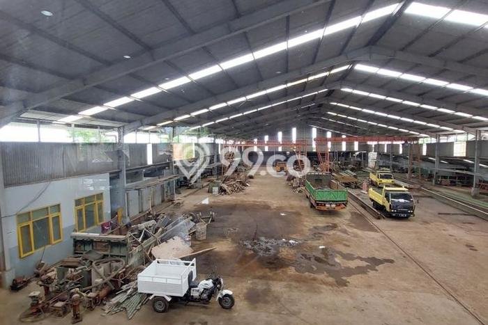 Gudang Dijual di Bandung LT 3810m2 & LB 2500m2 Lokasi Terbaik! Gudang Dijual di Bandung LT 3810m2 & LB 2500m2 Lokasi Terbaik!
