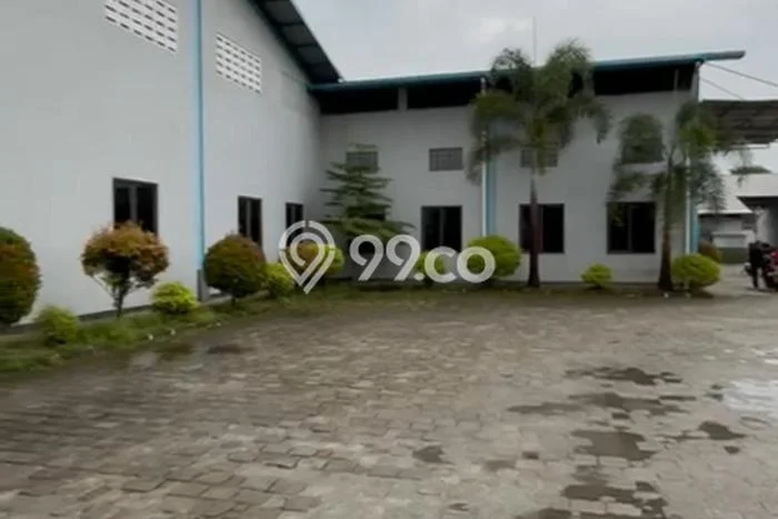 Unit Gudang Paling Strategis di Majalaya Bandung dengan LB 1500m2 Unit Gudang Paling Strategis di Majalaya Bandung dengan LB 1500m2