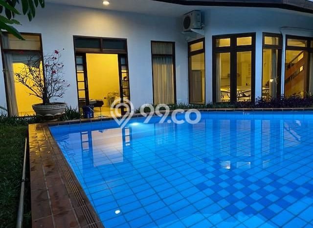 Rumah Mewah Siap Huni LT 550m2 di Menteng, Jakarta Pusat Rumah Mewah Siap Huni LT 550m2 di Menteng, Jakarta Pusat