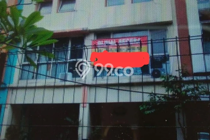 Ruko Dijual di Prime Area Jakarta Barat Luas 320m2 Ruko Dijual di Prime Area Jakarta Barat Luas 320m2
