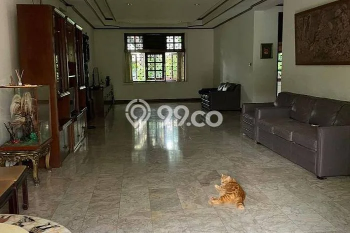 Siap Huni Rumah Mewah 5 Kamar di Menteng Dekat ke Mana Saja Siap Huni Rumah Mewah 5 Kamar di Menteng Dekat ke Mana Saja