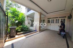 Rumah Mewah Siap Huni LT 330m2 di Menteng, Jakarta Pusat Rumah Mewah Siap Huni LT 330m2 di Menteng, Jakarta Pusat