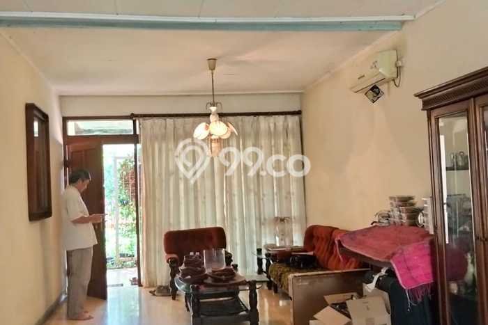 Hunian Elit LB 180m2 Siap Pakai Desain Elegan di Ulujami, Jakarta Selatan Hunian Elit LB 180m2 Siap Pakai Desain Elegan di Ulujami, Jakarta Selatan