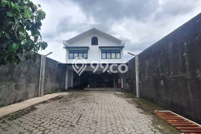 Gudang Komersial Dijual di Baki Sukoharjo LT 2200m2 & LB 1800m2 Gudang Komersial Dijual di Baki Sukoharjo LT 2200m2 & LB 1800m2