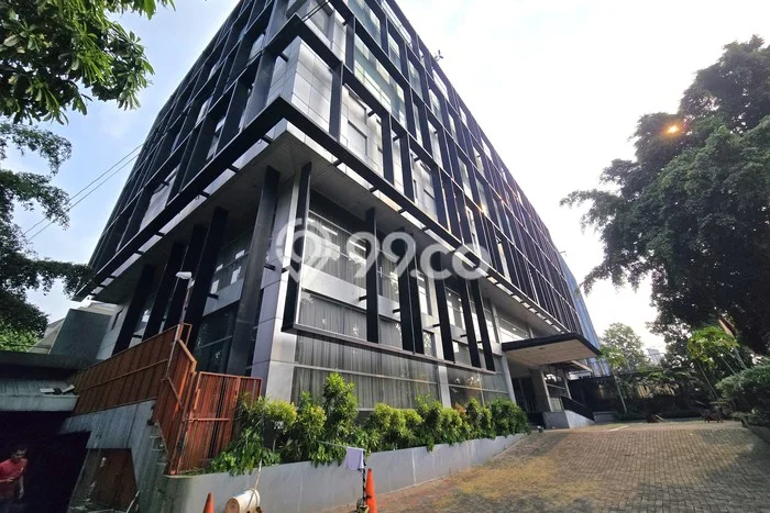 Jual Hotel Kawasan Kuningan, Luas 2252m², Kawasan Potensial, Jalan Utama Jual Hotel Kawasan Kuningan, Luas 2252m², Kawasan Potensial, Jalan Utama