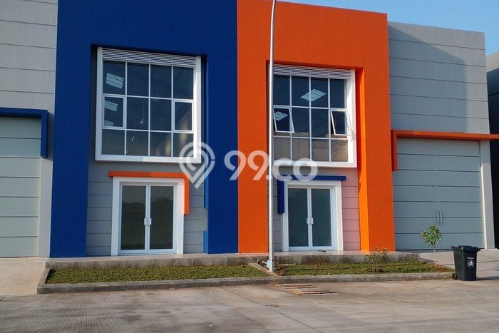 Disewakan Gudang di Pusat Kota Tangerang Ramai Strategis Disewakan Gudang di Pusat Kota Tangerang Ramai Strategis