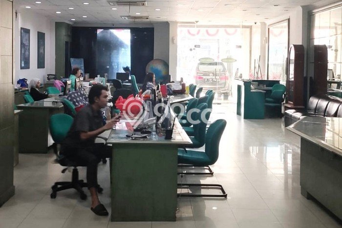 Ruko Lokasi Premium Kawasan Gambir, Luas 262m², Jalan Raya Ruko Lokasi Premium Kawasan Gambir, Luas 262m², Jalan Raya