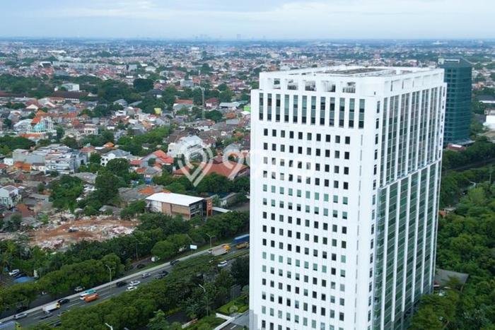Kantor disewakan di Pasar Minggu Jakarta Selatan dengan luas bangunan 31000m2 Kantor disewakan di Pasar Minggu Jakarta Selatan dengan luas bangunan 31000m2