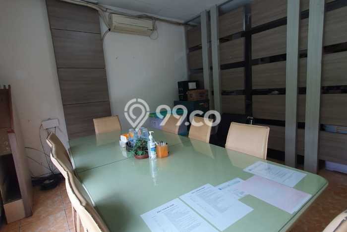 Ruko Dijual di Jakarta Utara LT 84m2 & LB 296m2 Lokasi Terbaik! Ruko Dijual di Jakarta Utara LT 84m2 & LB 296m2 Lokasi Terbaik!