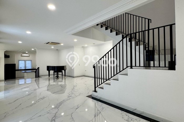 Best Deal Hunian Mewah Ideal dan Luas di Pondok Indah, Jakarta Selatan Best Deal Hunian Mewah Ideal dan Luas di Pondok Indah, Jakarta Selatan