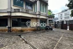 Dijual Hunian Mewah dengan Fasilitas Sekitar Komplit di Kebayoran Baru, Jakarta Selatan Dijual Hunian Mewah dengan Fasilitas Sekitar Komplit di Kebayoran Baru, Jakarta Selatan