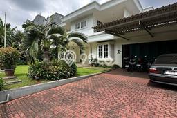 Dijual Rumah Mewah Elegan Dengan View Cantik di Senayan, Jakarta Selatan Dijual Rumah Mewah Elegan Dengan View Cantik di Senayan, Jakarta Selatan