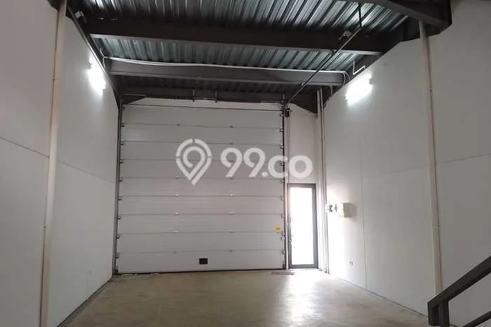 FOR RENT! Gudang di BSD City Cocok untuk Bisnis 130m2 FOR RENT! Gudang di BSD City Cocok untuk Bisnis 130m2